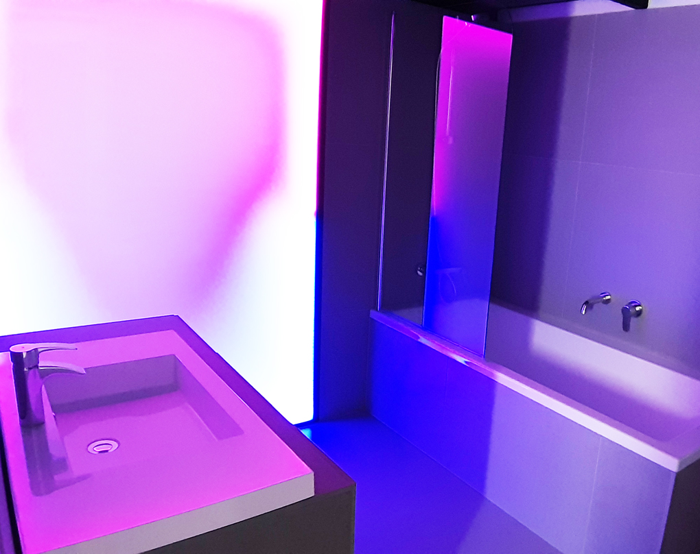bathroom bath tub budapest