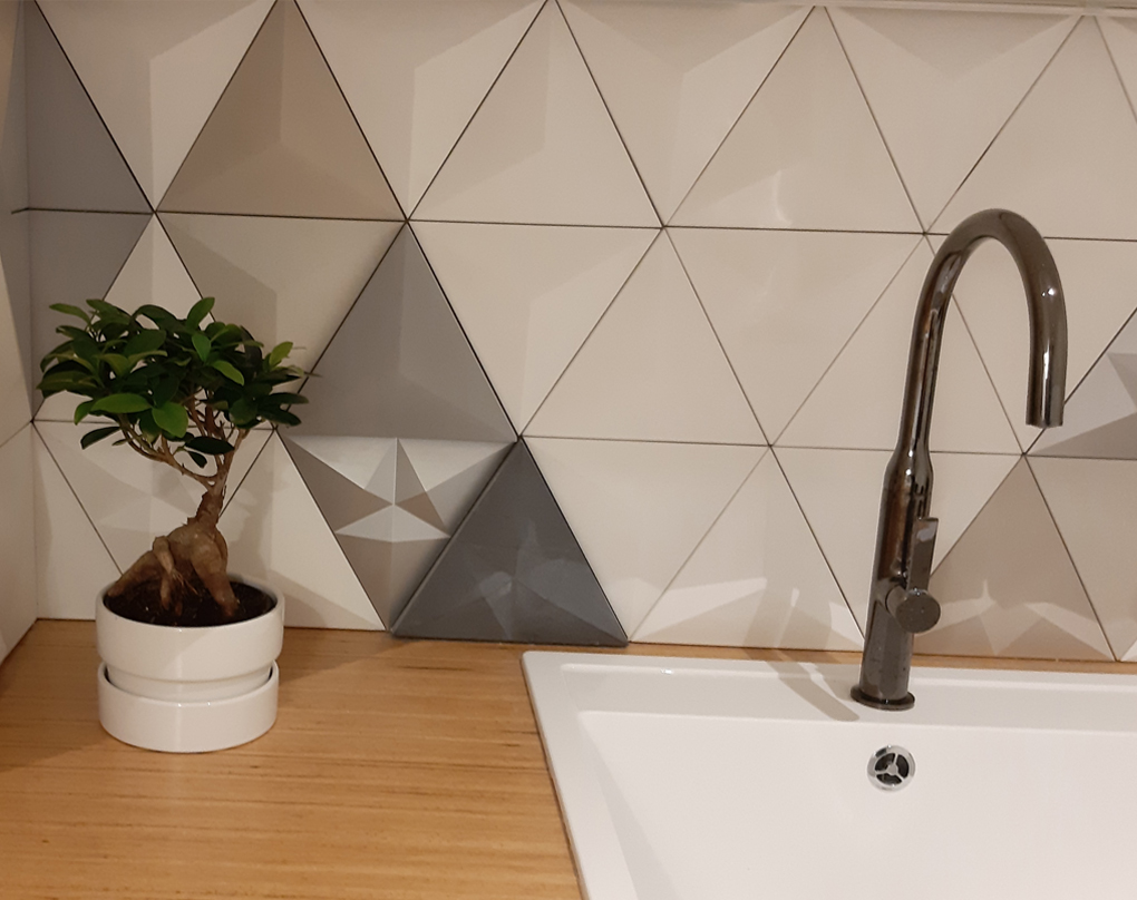 details renovation services budapest